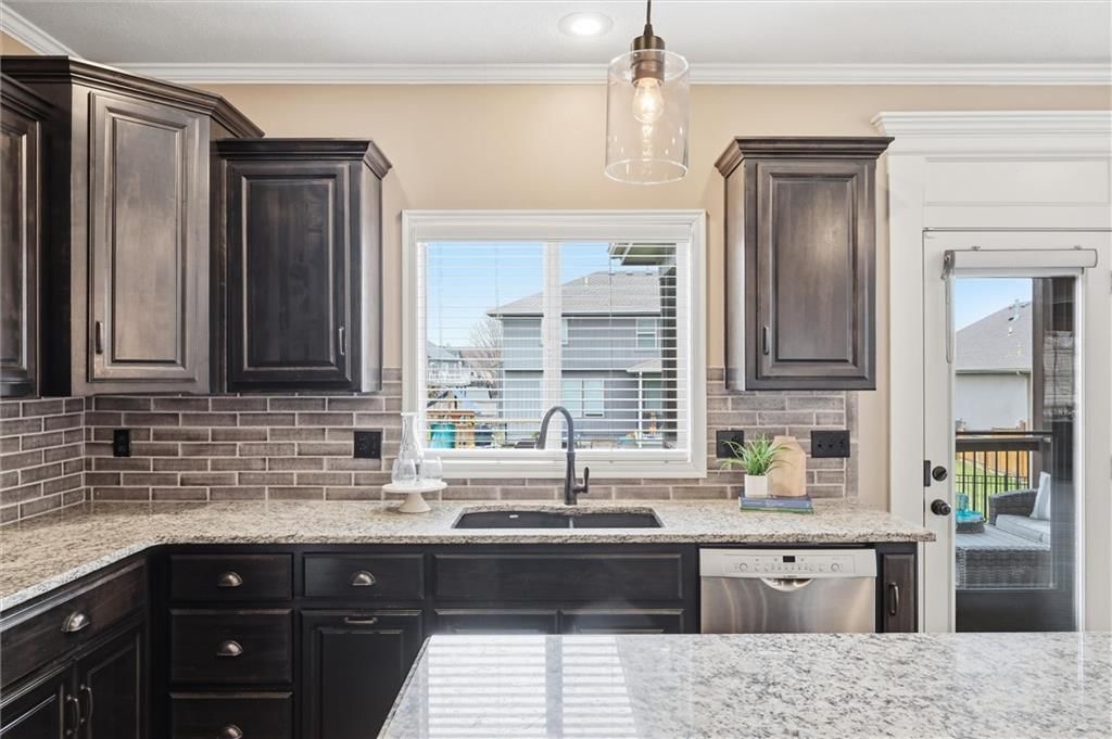 2308 W Piatt Lane — photo 13