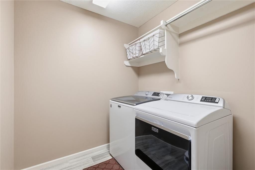 2308 W Piatt Lane — photo 24