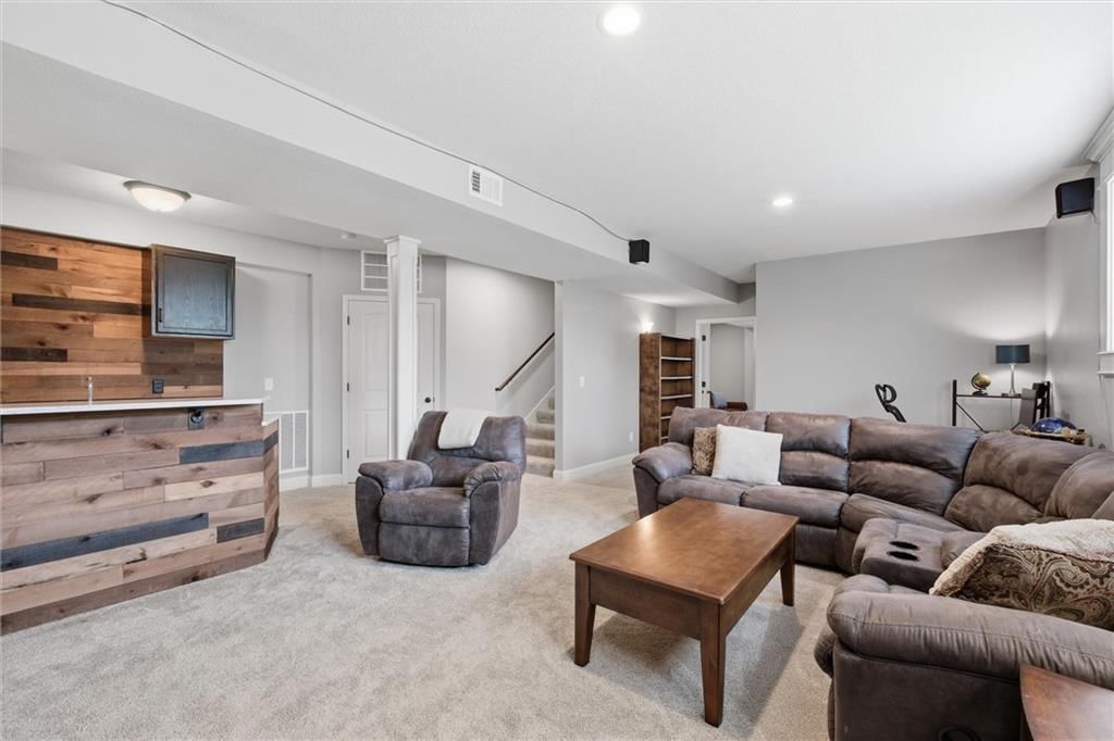 2308 W Piatt Lane — photo 27