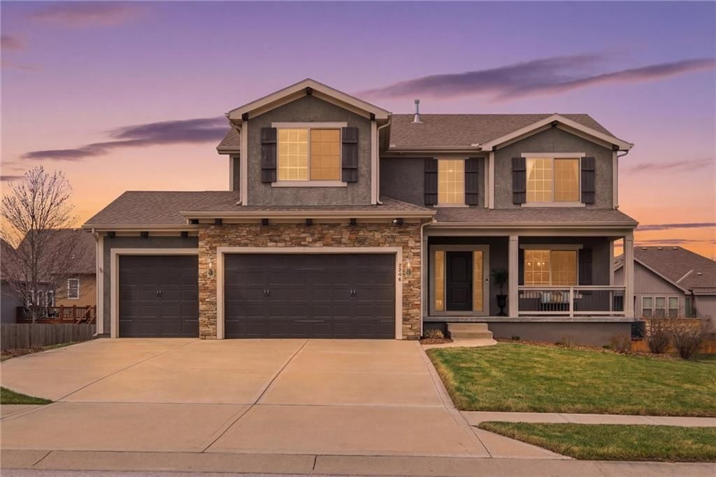 2308 W Piatt Lane — photo 39