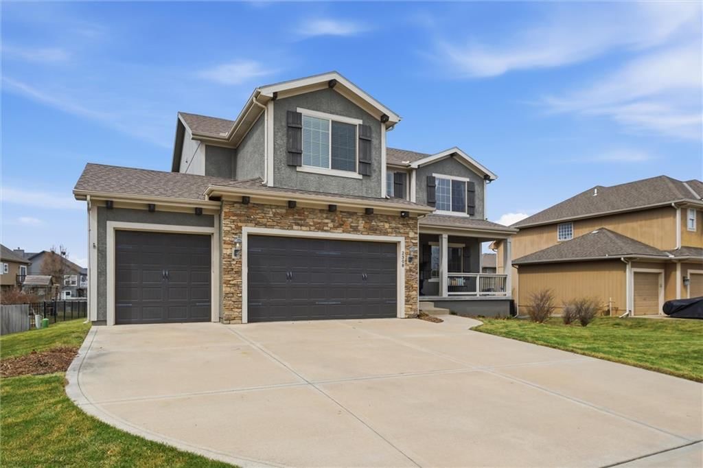 2308 W Piatt Lane — photo 40