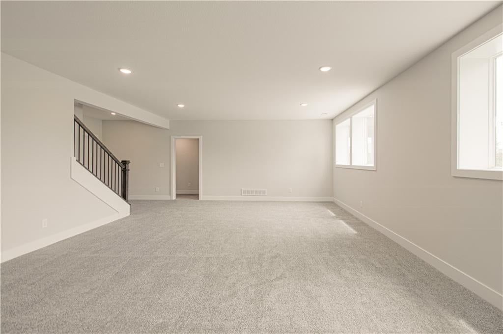 4524 SW Berkshire Drive — photo 33