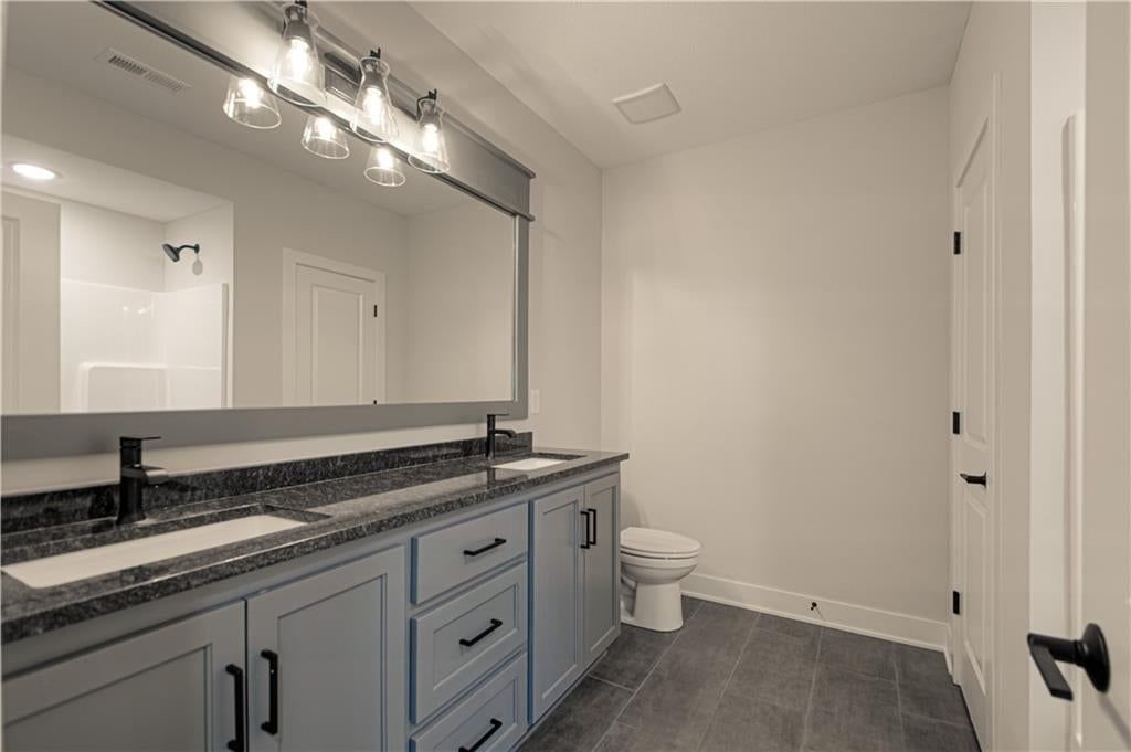 4524 SW Berkshire Drive — photo 37