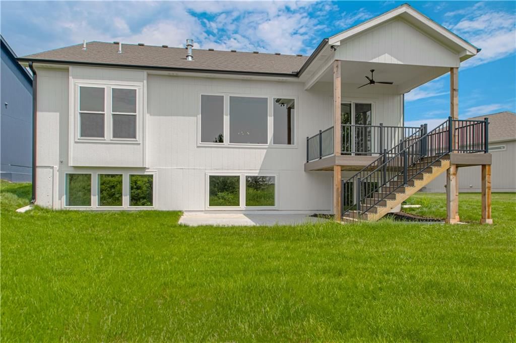 4524 SW Berkshire Drive — photo 46
