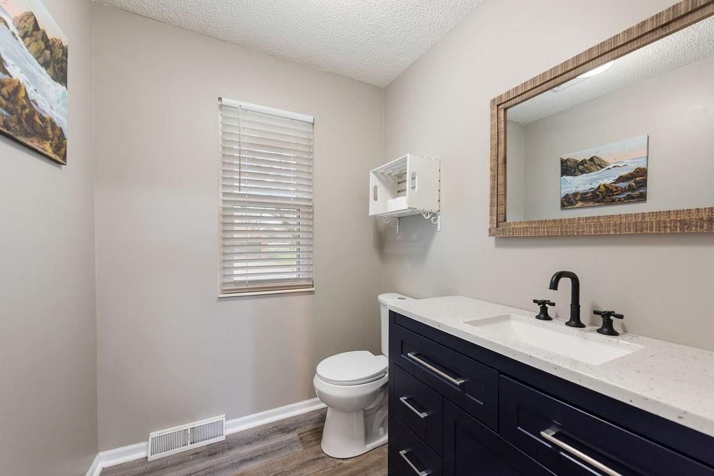 706 Ozark Short Line Street — photo 11