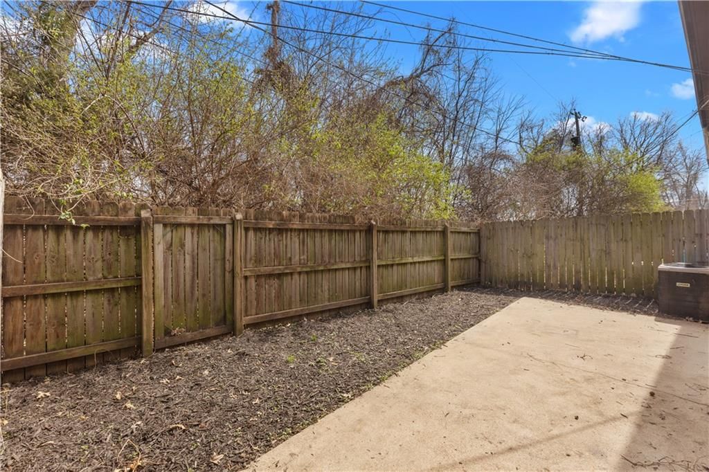 813 N 70th Street — photo 26