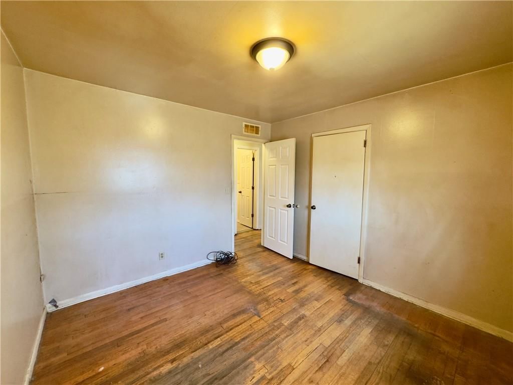 101 Collette Street — photo 9