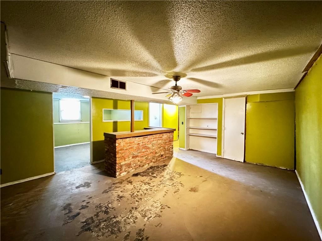 101 Collette Street — photo 15