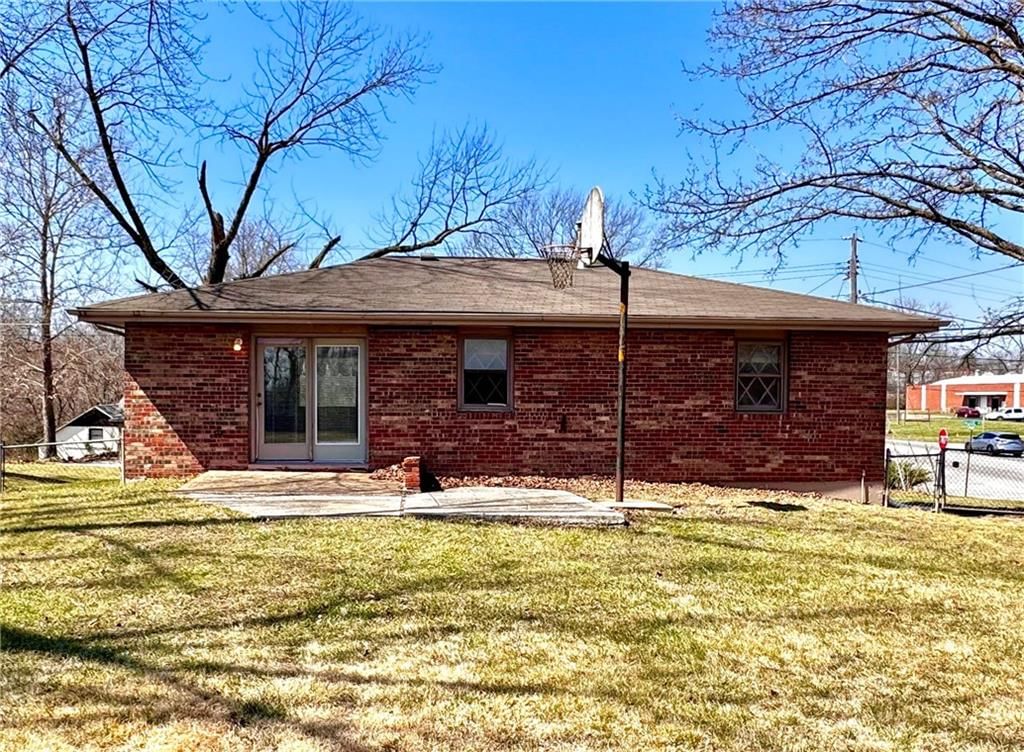 101 Collette Street — photo 17