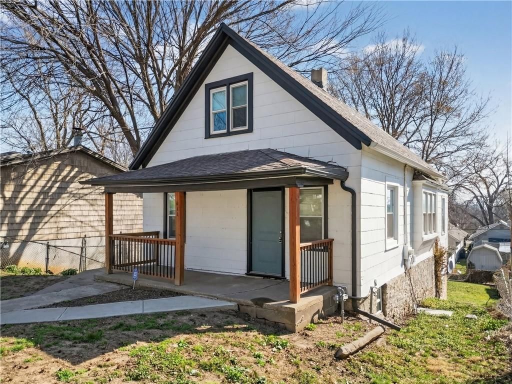 411 N Lawndale Avenue — photo 2