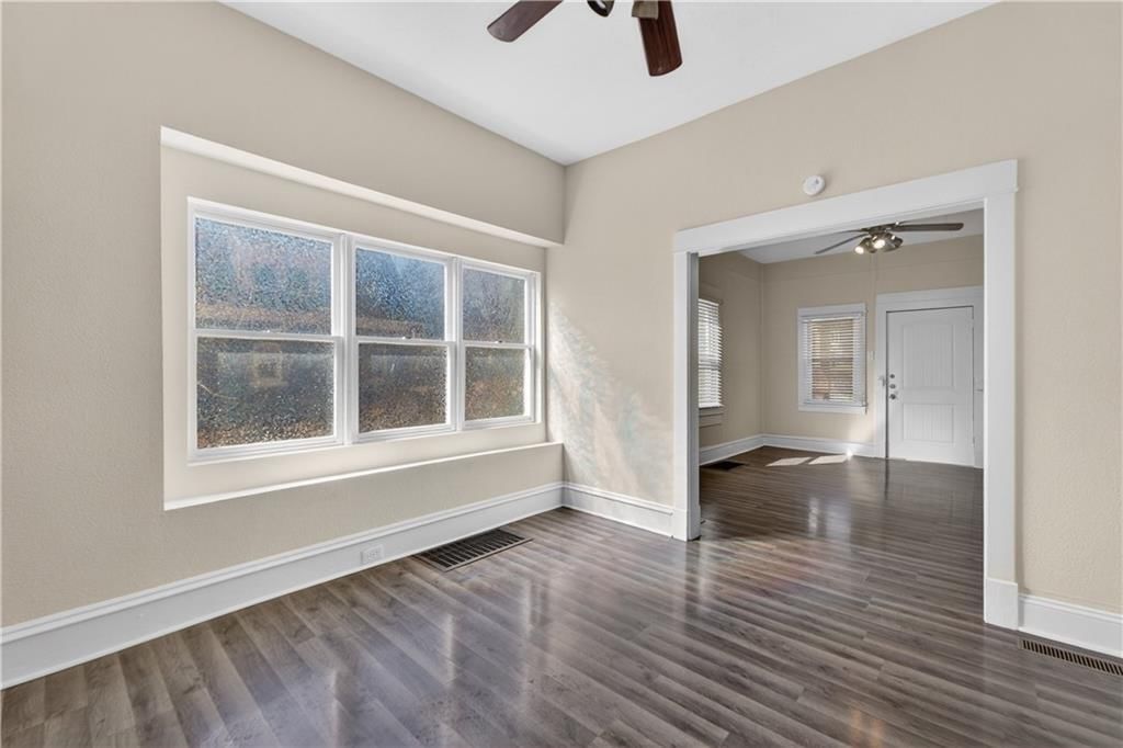 411 N Lawndale Avenue — photo 16
