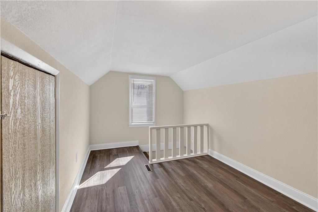 411 N Lawndale Avenue — photo 28