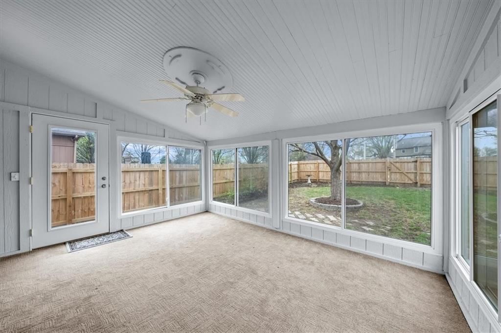 2213 S Central Street — photo 30