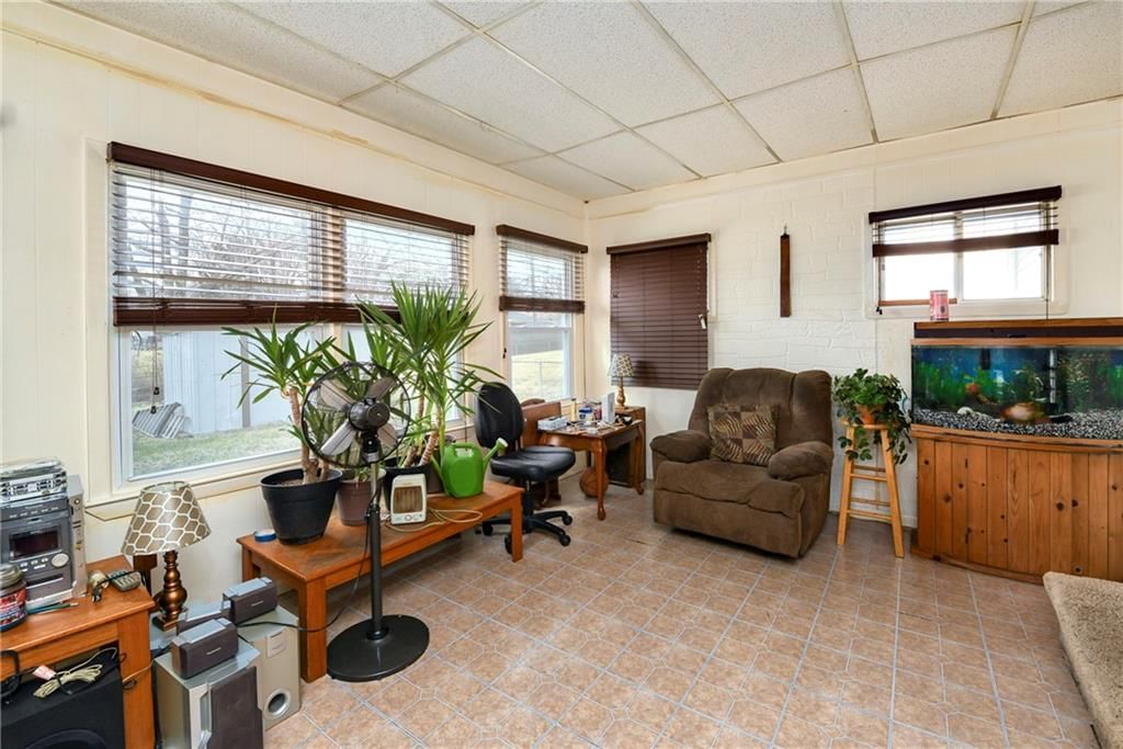 9214 Manchester Avenue — photo 9