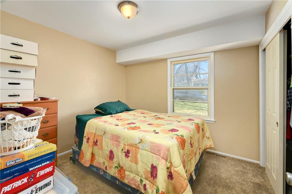 9214 Manchester Avenue — photo 11