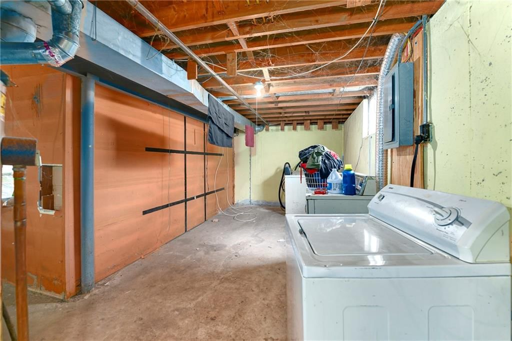 9214 Manchester Avenue — photo 16