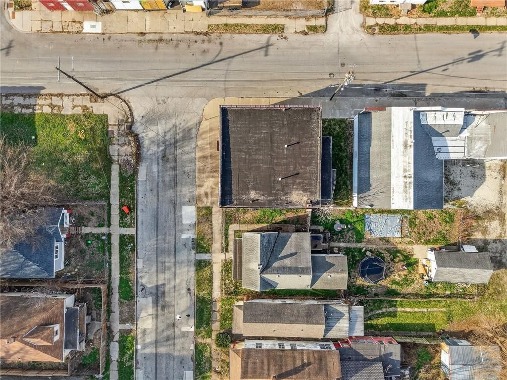 1802 Olive Street — photo 3