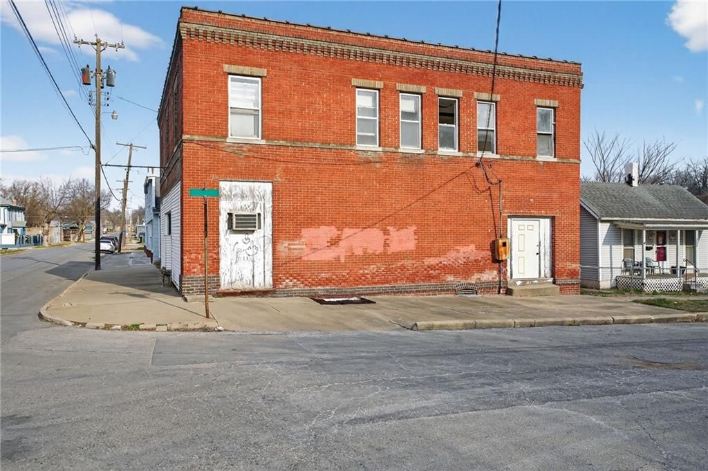 1802 Olive Street — photo 4