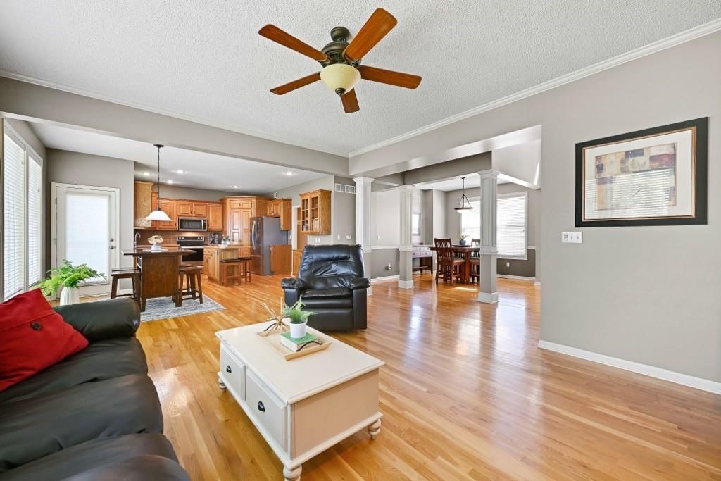 12132 S Redbud Lane — photo 10