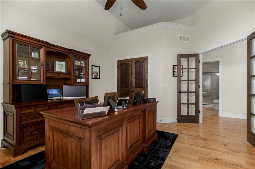 6110 NW 103rd Street — photo 11
