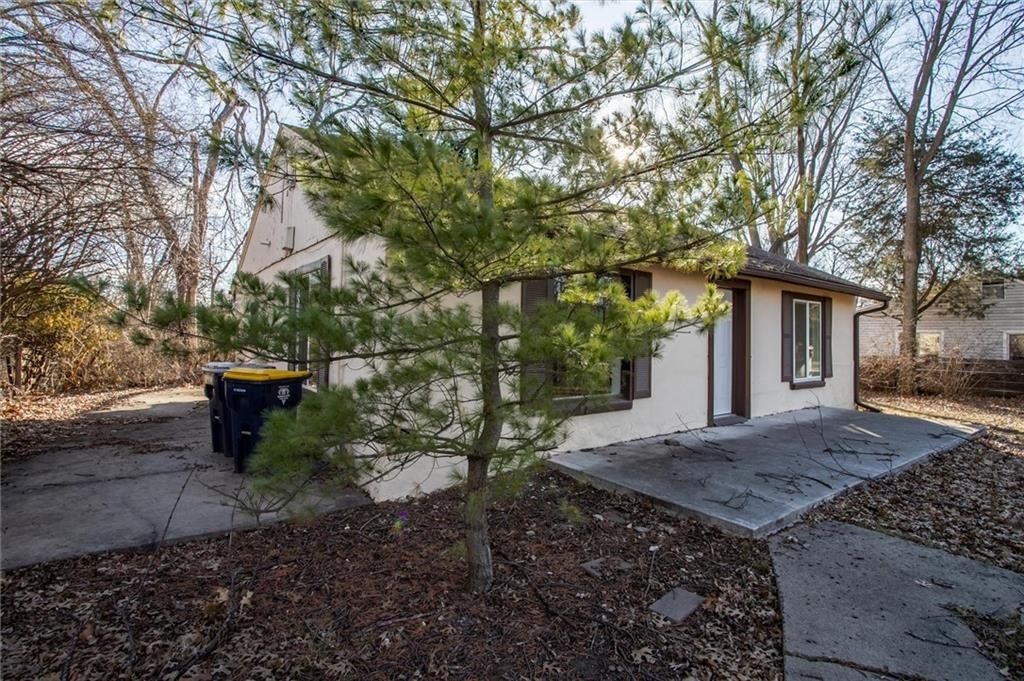 9043 Walnut Street — photo 3