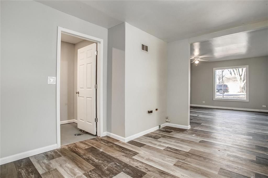 9043 Walnut Street — photo 23