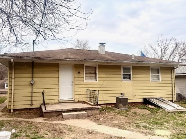 1501 Pacific Street — photo 3