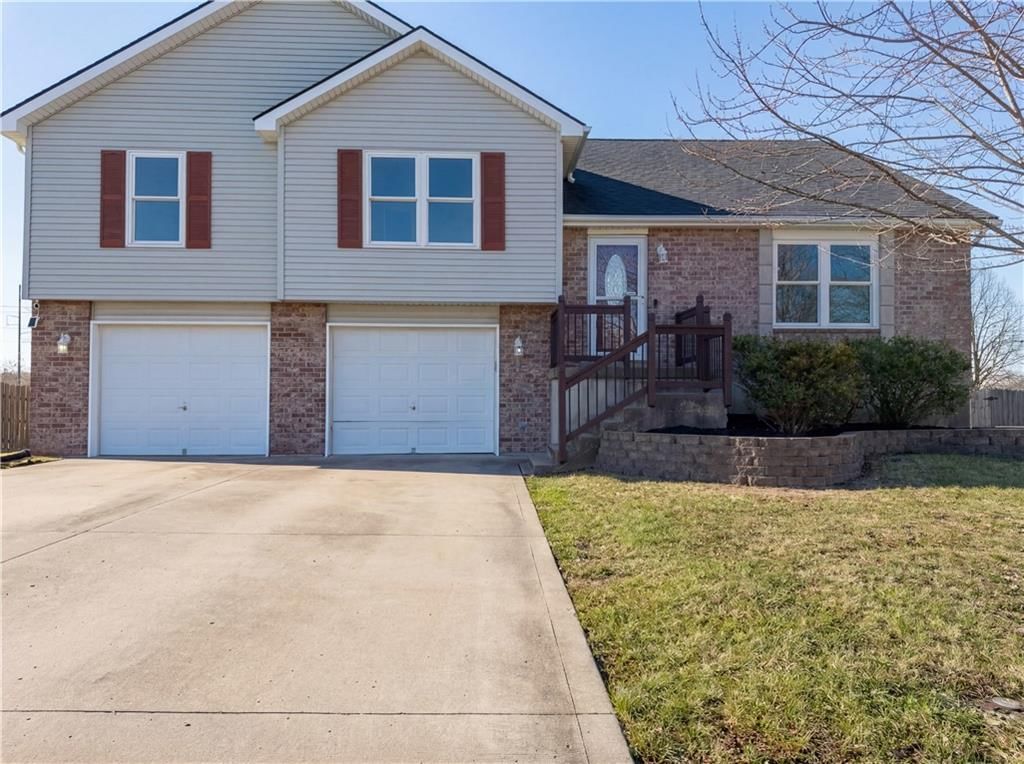 709 Woodland Circle — photo 7