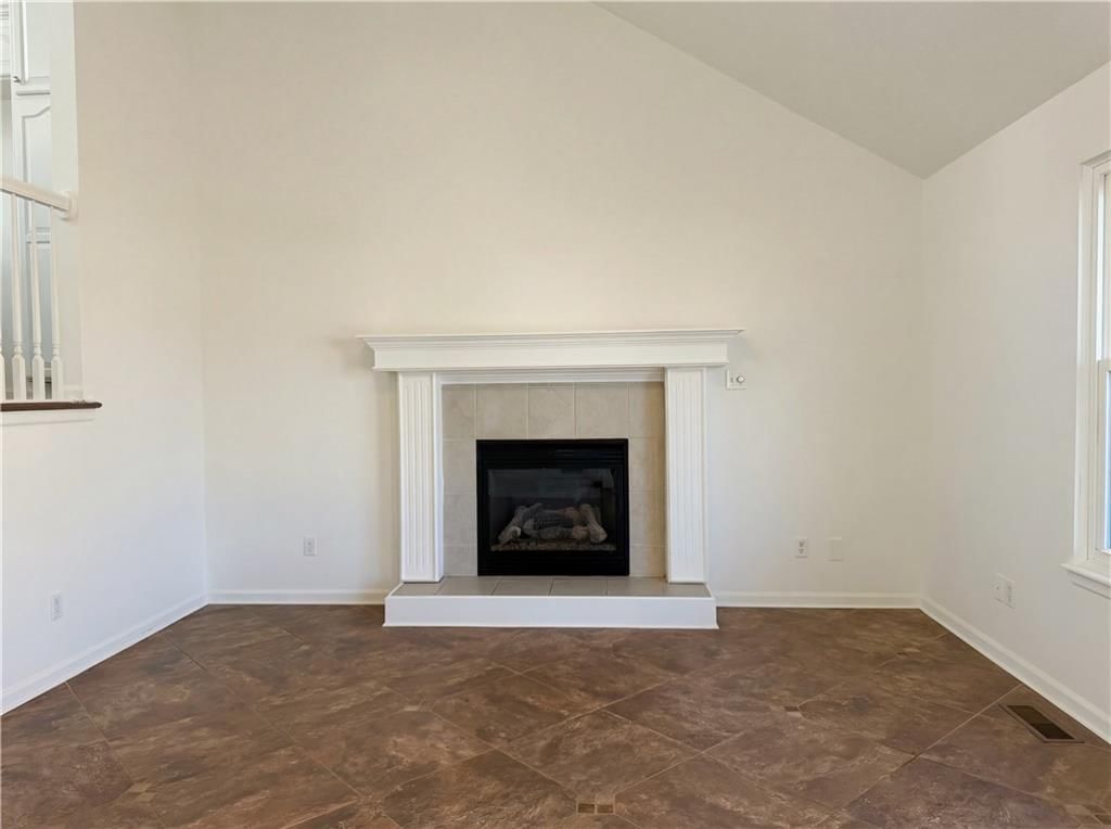 709 Woodland Circle — photo 9