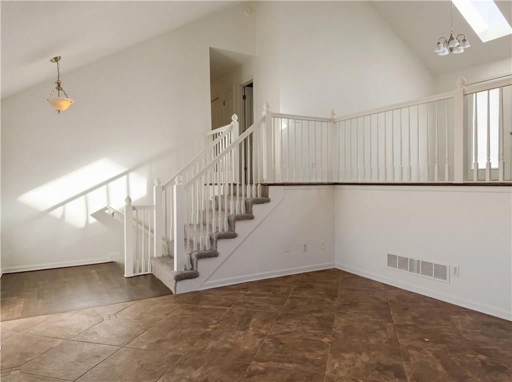 709 Woodland Circle — photo 10