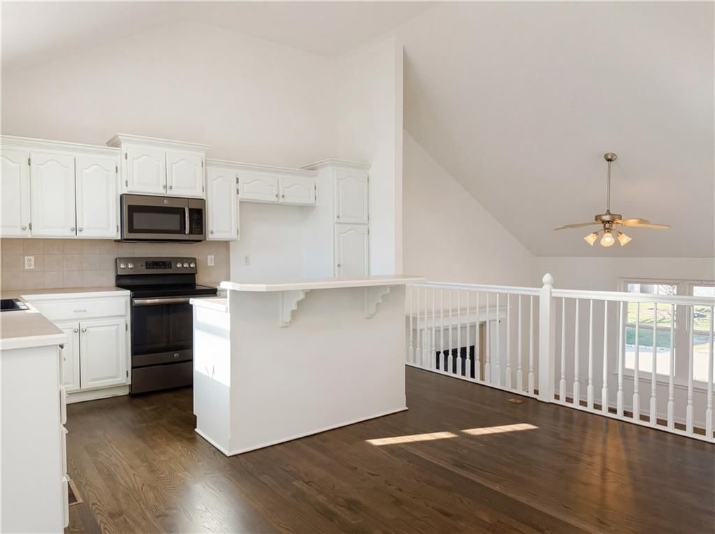 709 Woodland Circle — photo 11