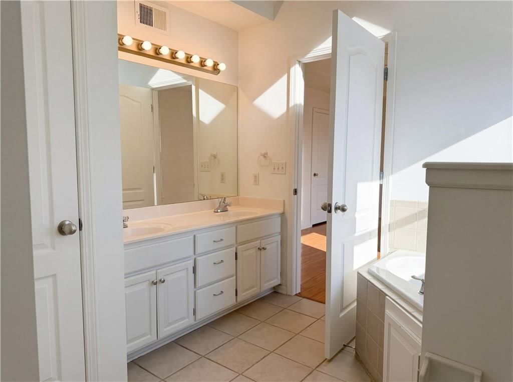 709 Woodland Circle — photo 14