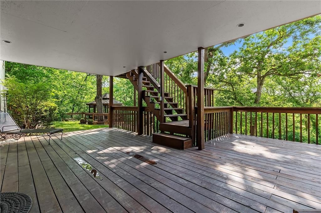 812 High Drive — photo 45