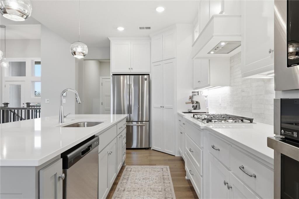 13426 Terrace Park Drive — photo 15