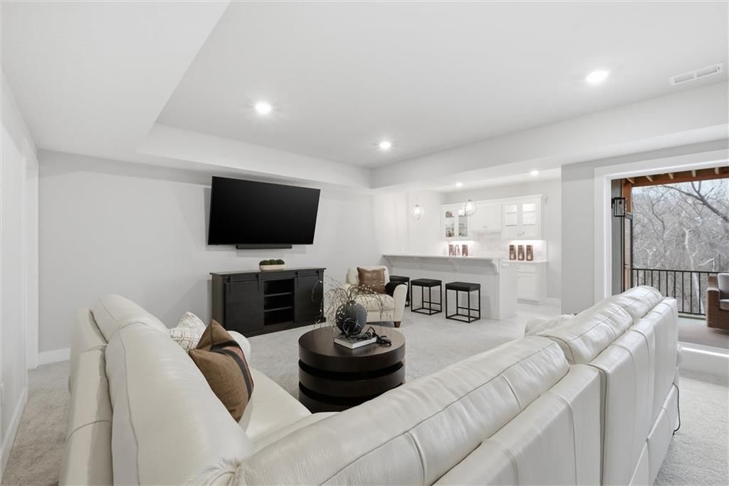 13426 Terrace Park Drive — photo 33
