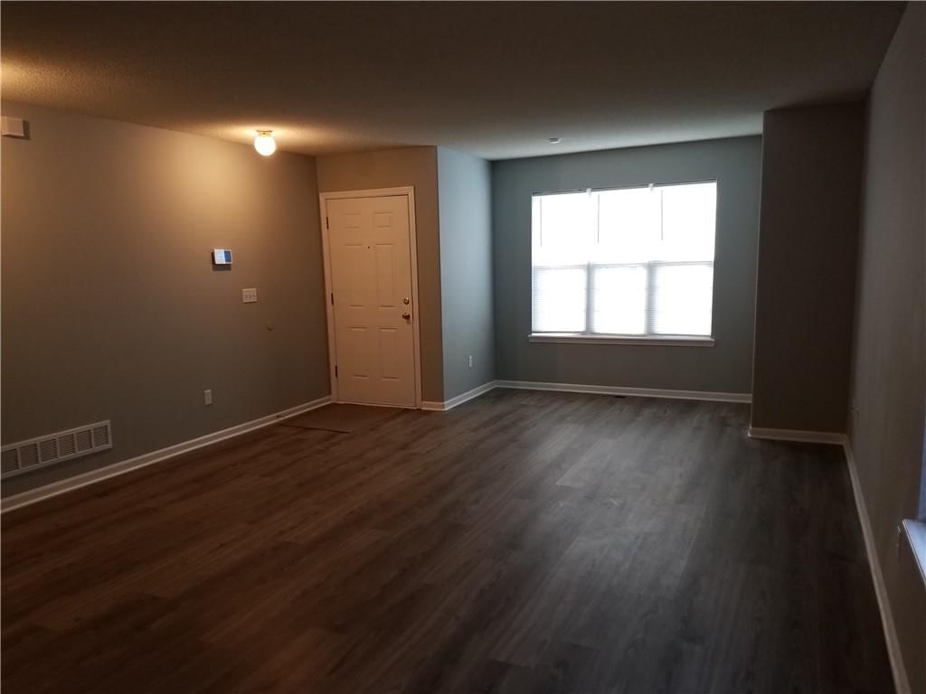 3937 Highland Avenue — photo 2