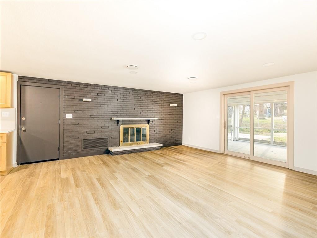7417 N Highland Avenue — photo 9