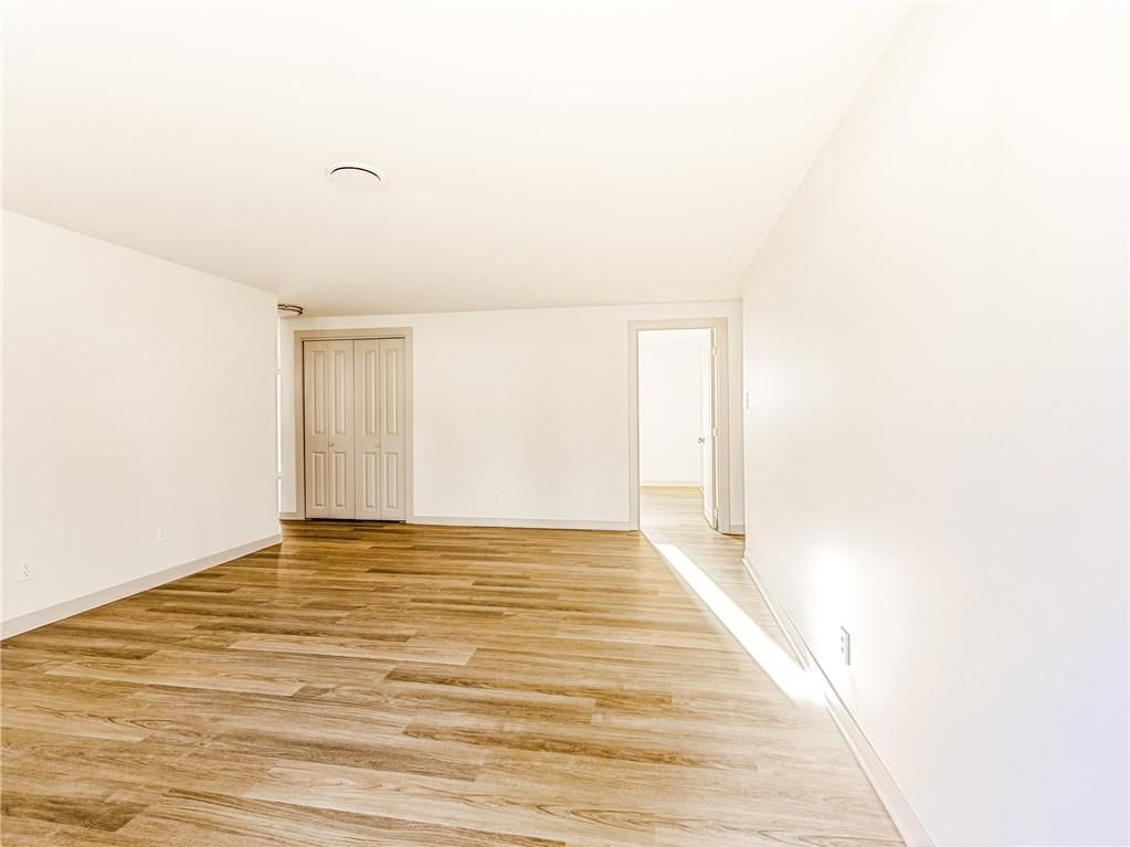 7417 N Highland Avenue — photo 13