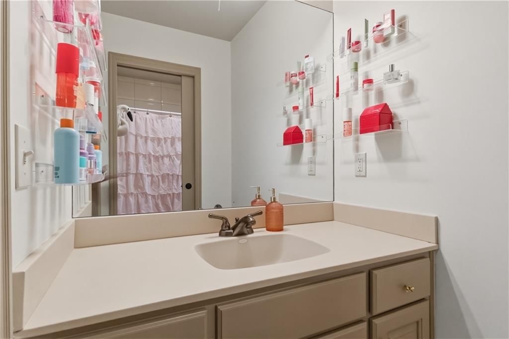 9014 Chestnut Street — photo 30