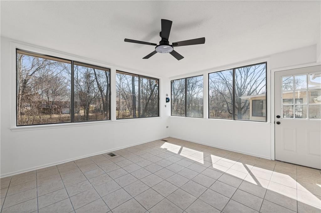 7637 N Stoddard Avenue — photo 31