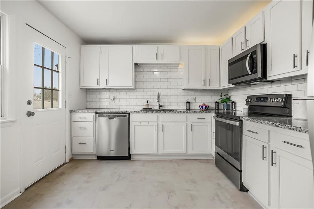 5113 N Wayne Avenue — photo 10
