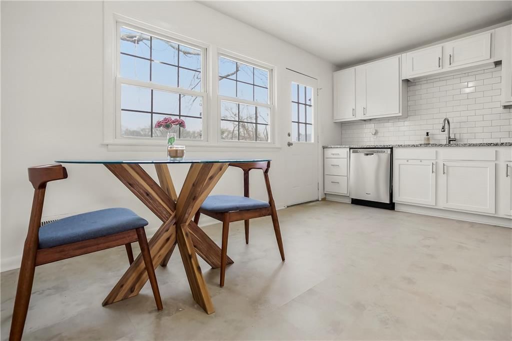 5113 N Wayne Avenue — photo 11