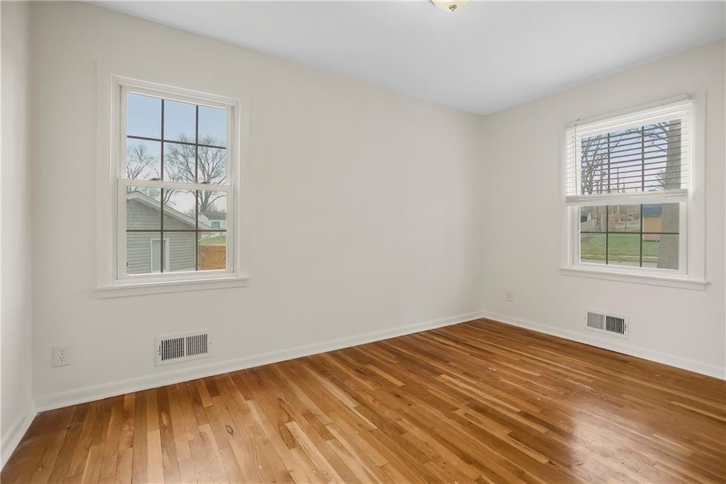 5113 N Wayne Avenue — photo 25