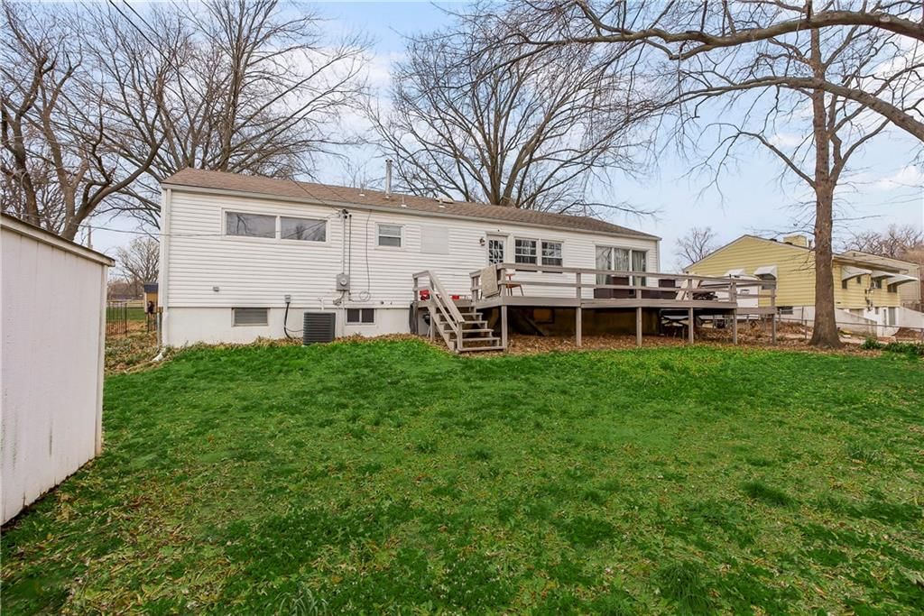 5113 N Wayne Avenue — photo 28