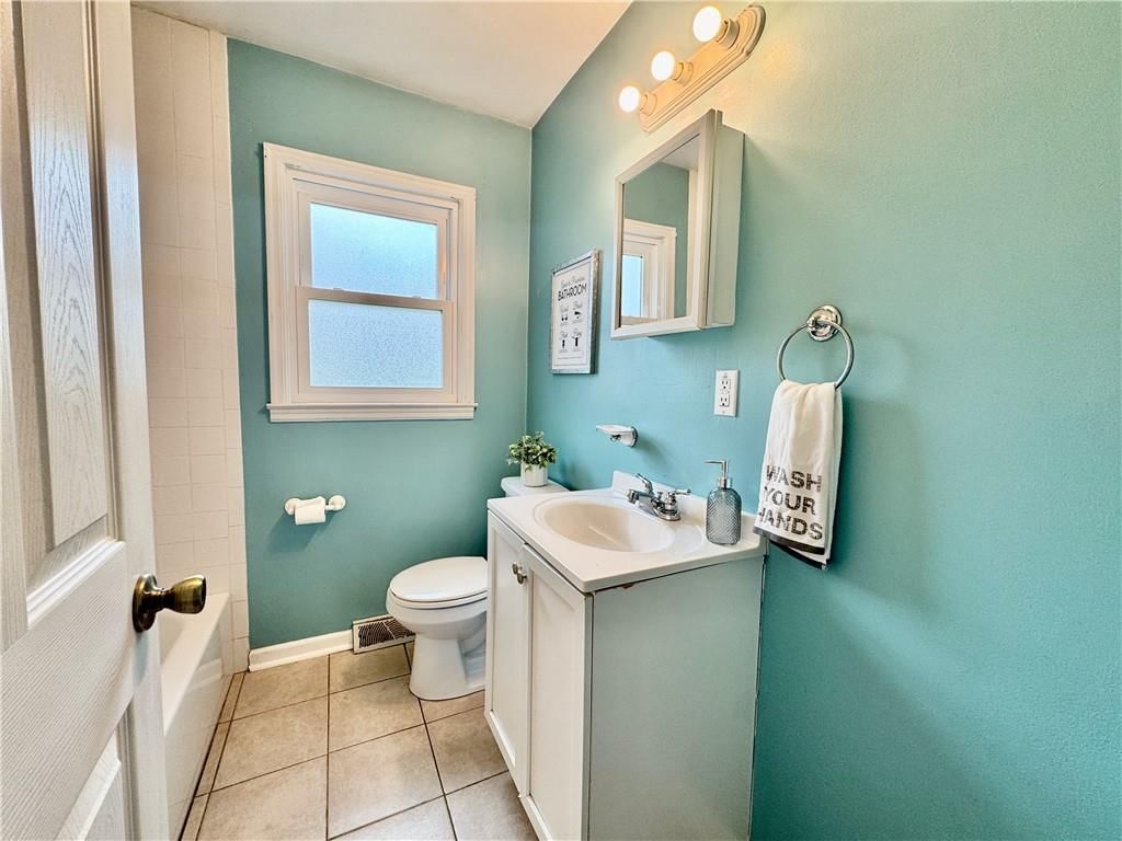 601 S Troost Street — photo 12
