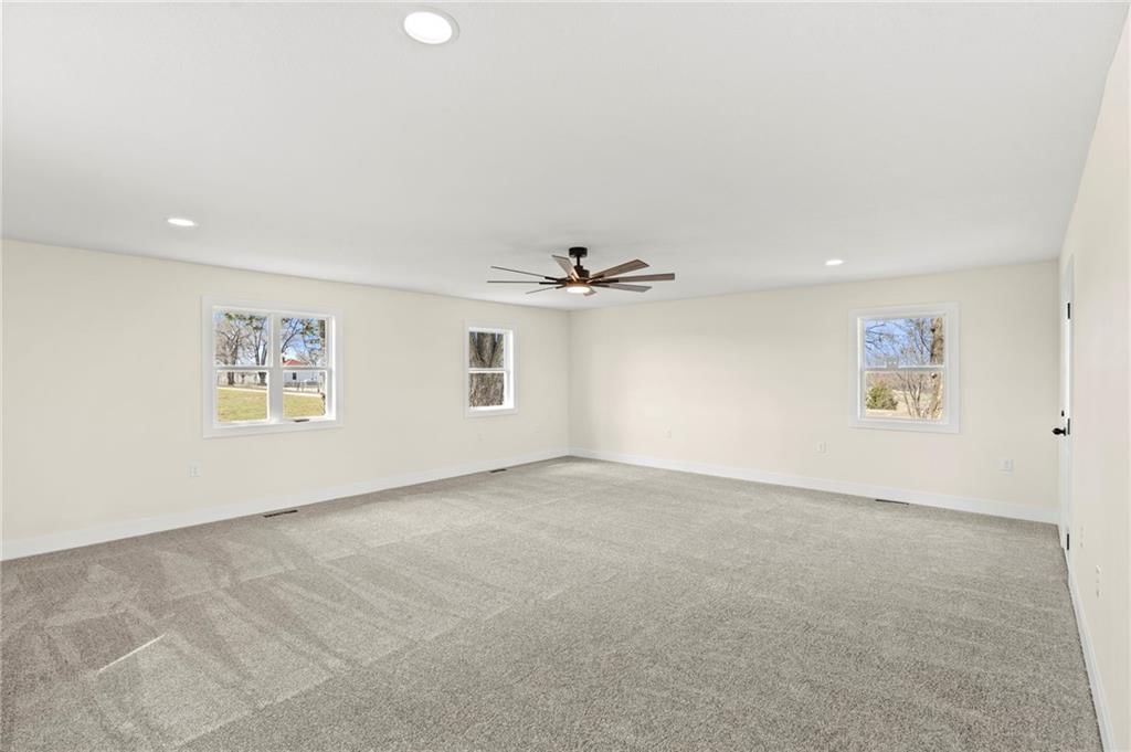 457 SW F Highway — photo 18