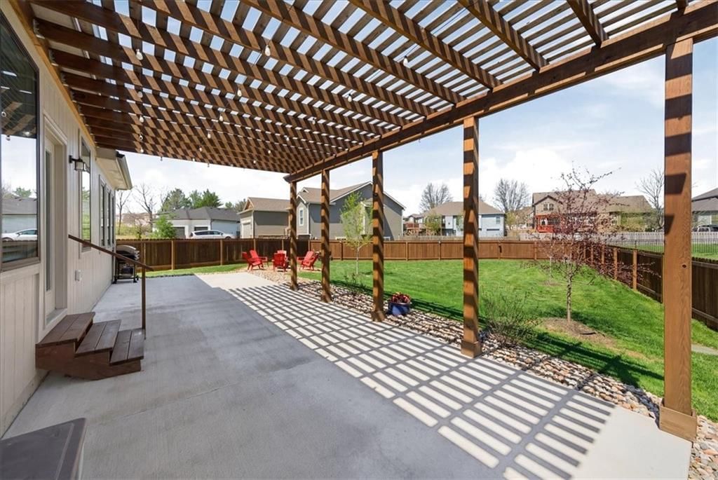 21010 W 225th Street — photo 29