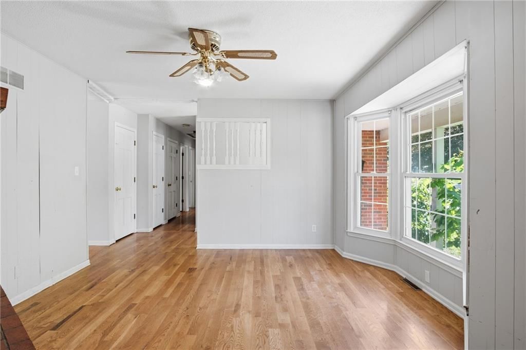 6305 Ralston Avenue — photo 4