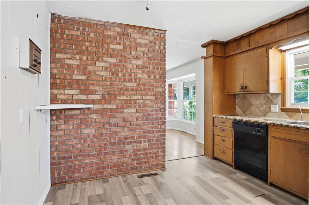 6305 Ralston Avenue — photo 9