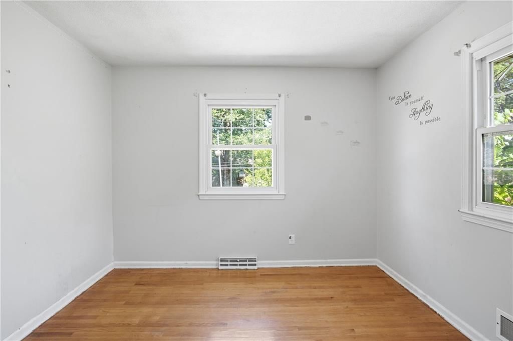 6305 Ralston Avenue — photo 13